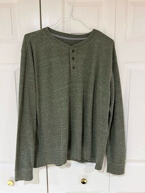 St. John's Bay Olive Heather Henley Long Sleeve Shirt